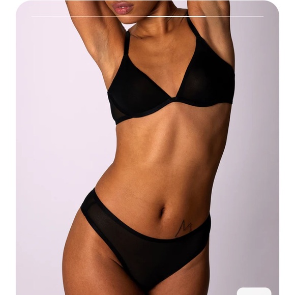 PARADE Black T Shirt Dream Triangle Mesh Bra NEW NEVER WORN ✨ 50% OFF BUNDLES ✨ - Picture 1 of 6